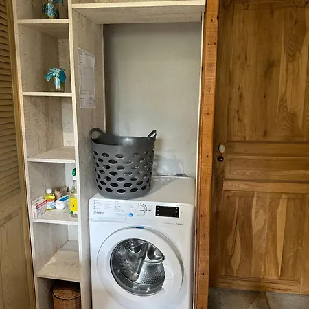 Prázdninový dům Chez Marie, Petit Cocon Avec Piscine Saint-Avit-Saint-Nazaire