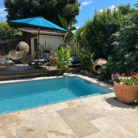 Chez Marie, Petit Cocon Avec Piscine Semesterbostad Saint-Avit-Saint-Nazaire