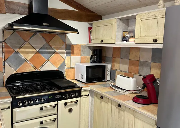 Vakantiehuis Chez Marie, Petit Cocon Avec Piscine Saint-Avit-Saint-Nazaire