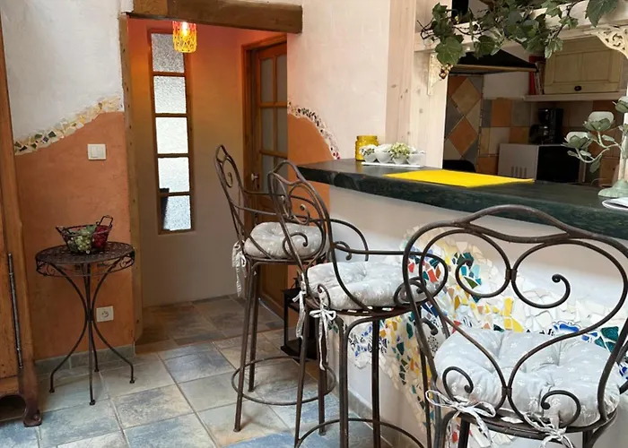 Chez Marie, Petit Cocon Avec Piscine Semesterbostad